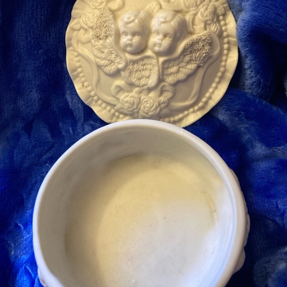 Vintage Angel Wings Ceramic Trinket Box by Hermitage Pottery Jewelry Box - Picture 6 of 7